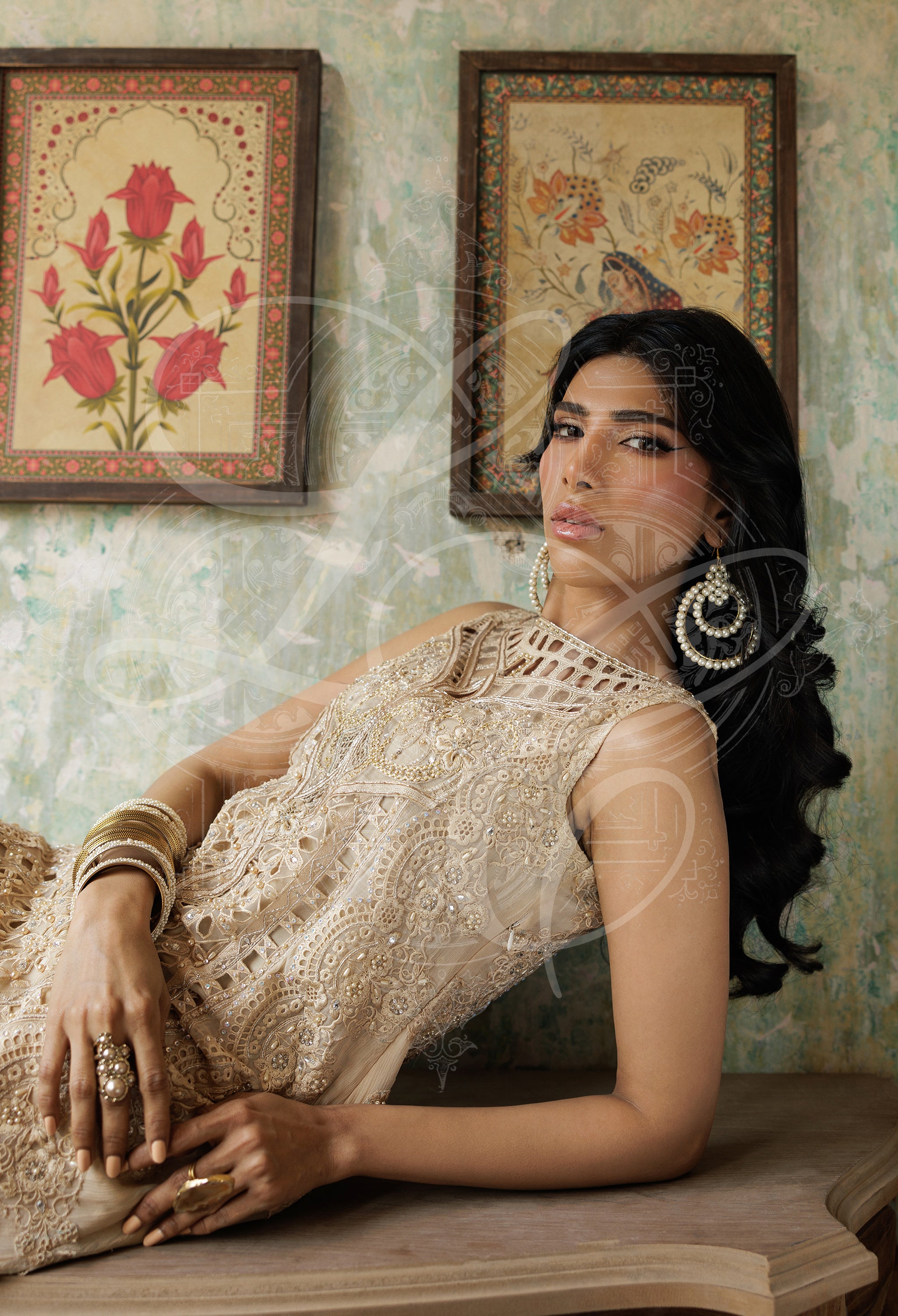 SAHAR - Cutwork short tunic with pearl Chan Pants