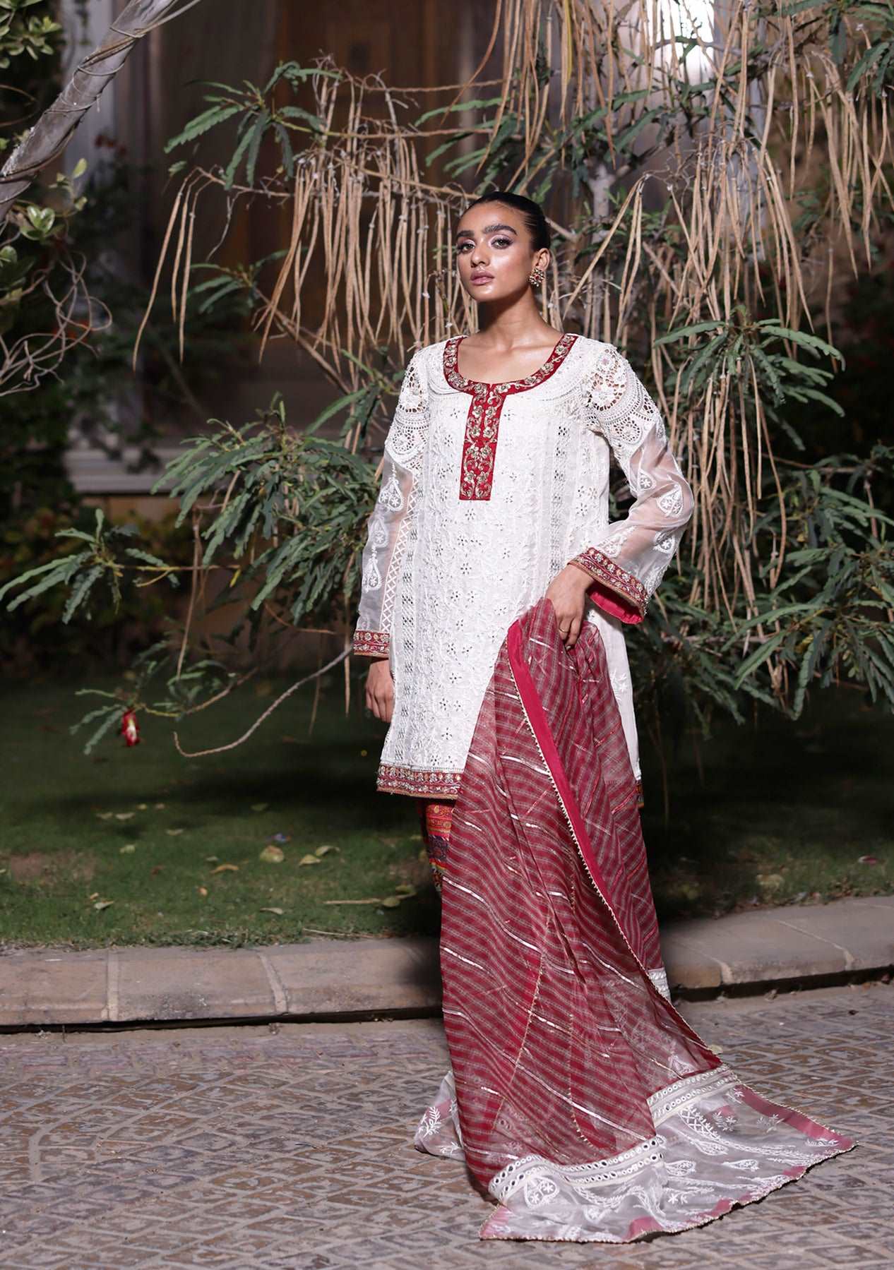 Boxy tunic with printed shalwar and dupatta