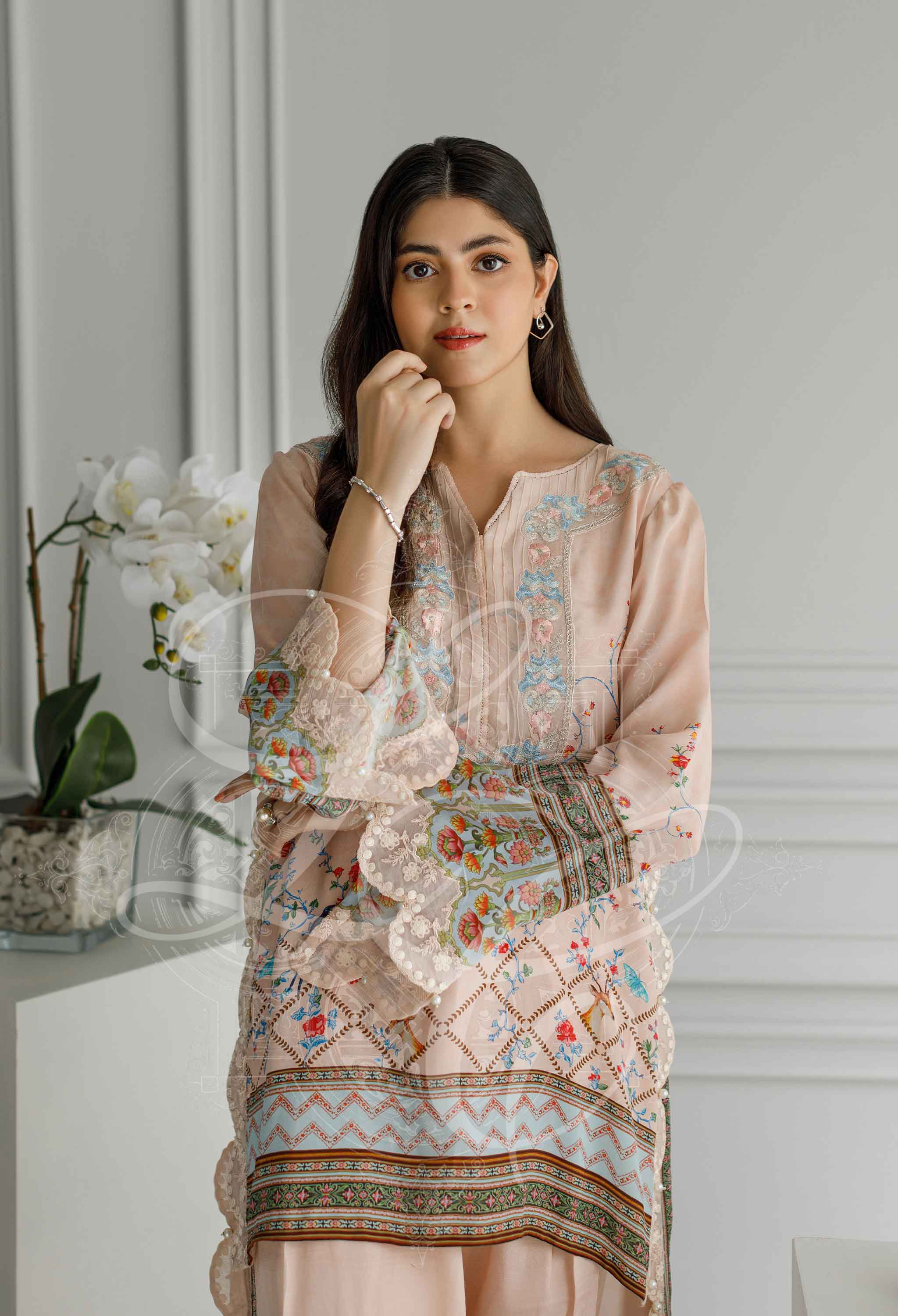 Light pink printed set