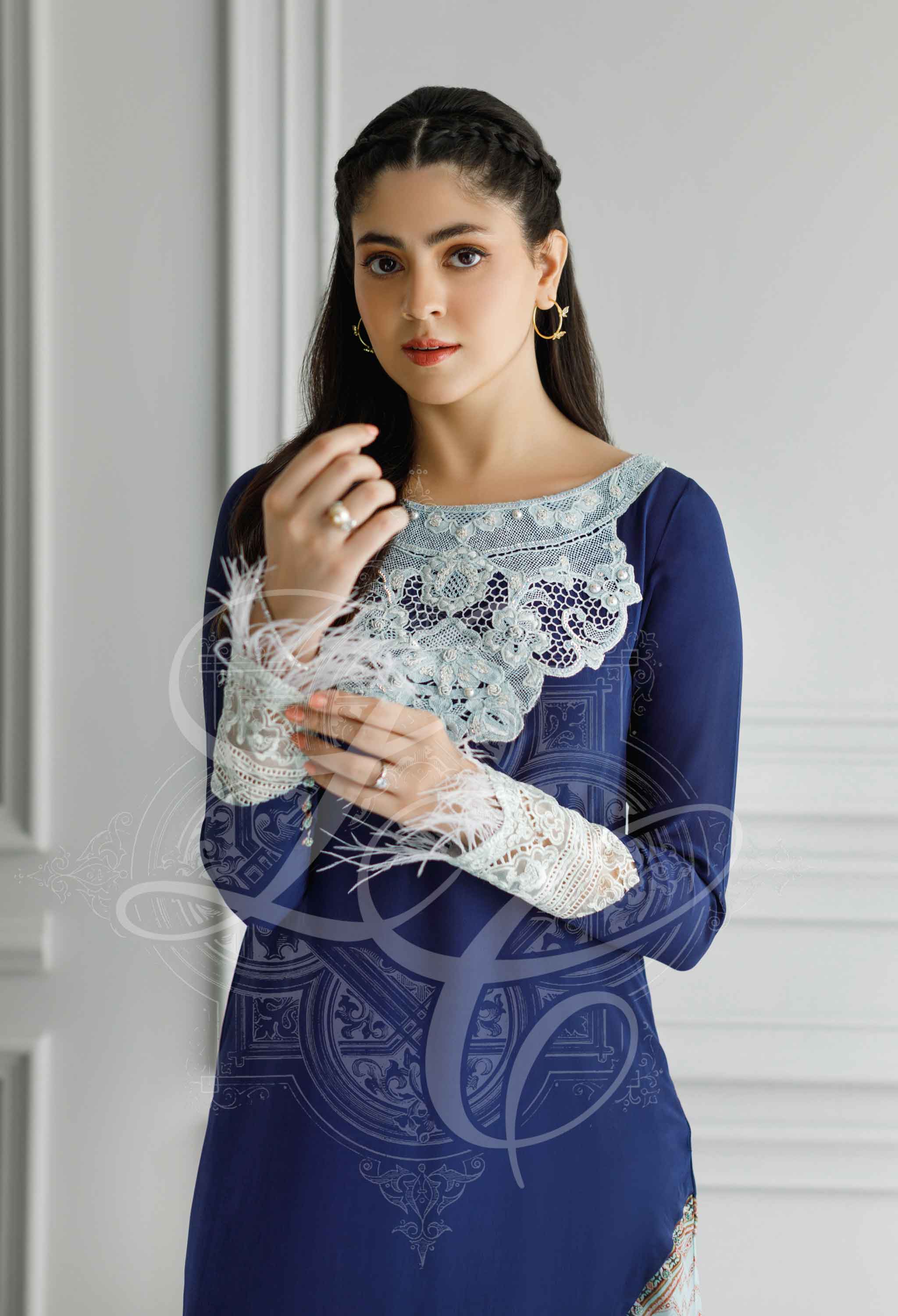 Navy asymmetric set