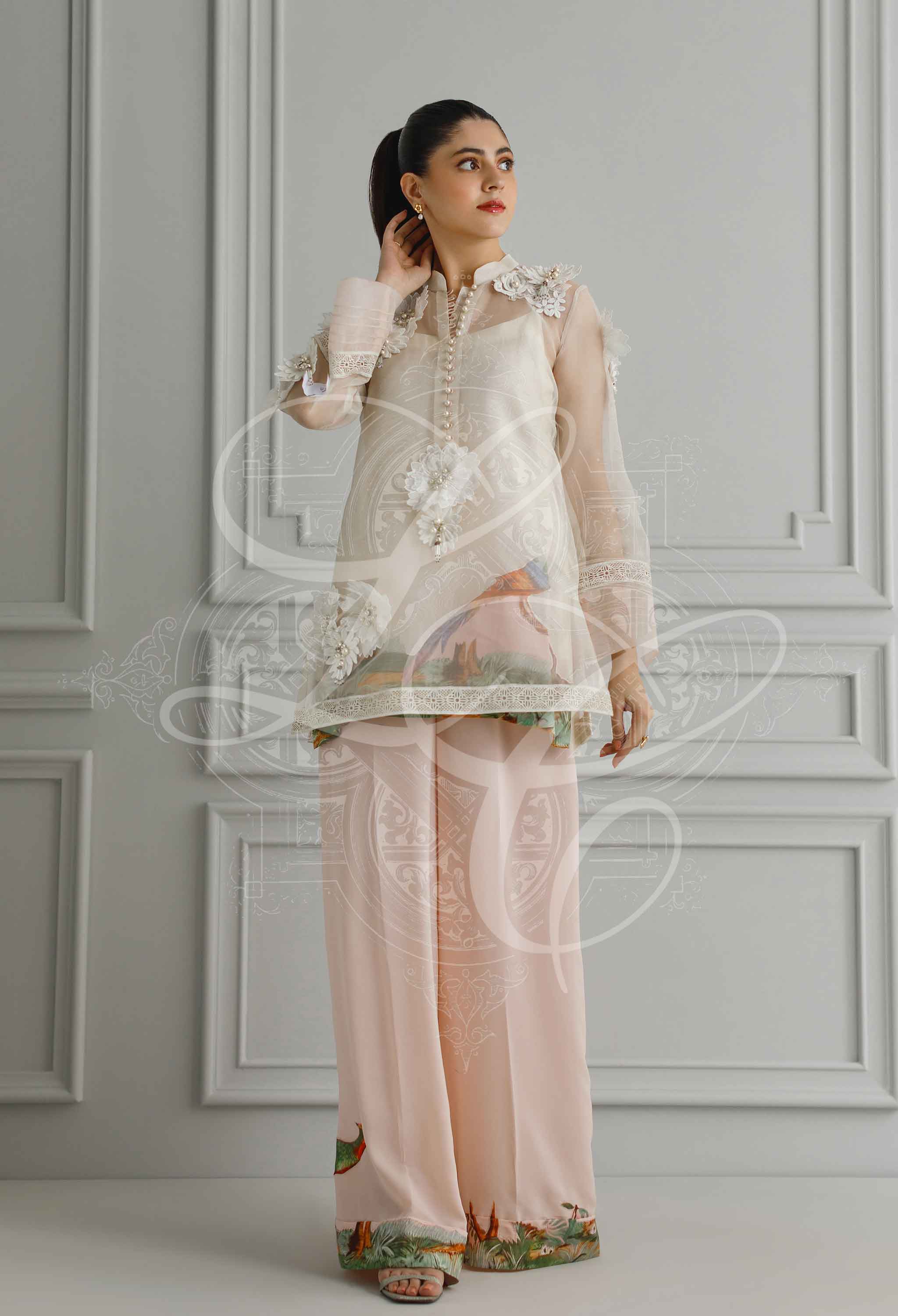 Organza shirt with printed pants