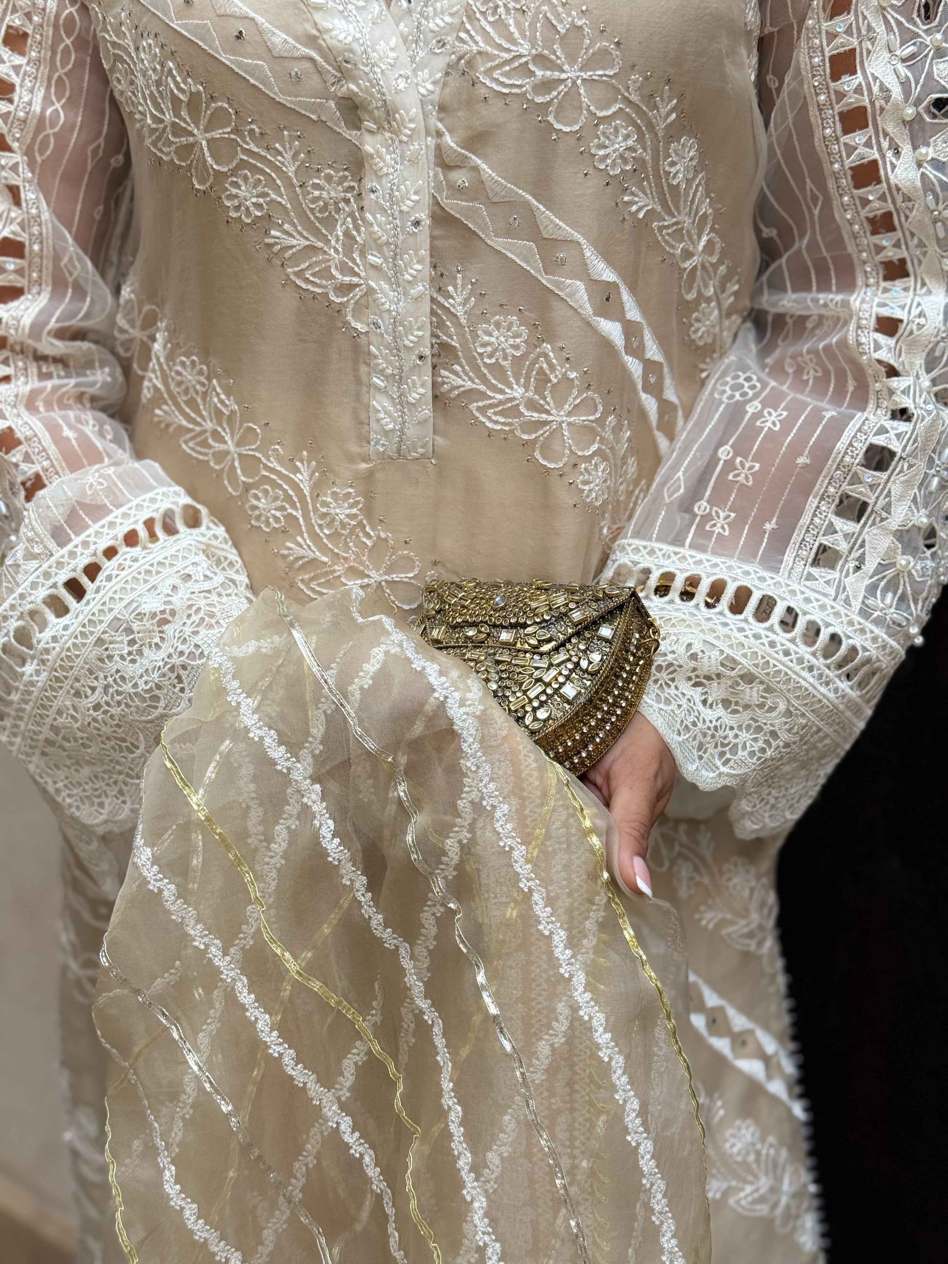 Off-White Chikankari Set