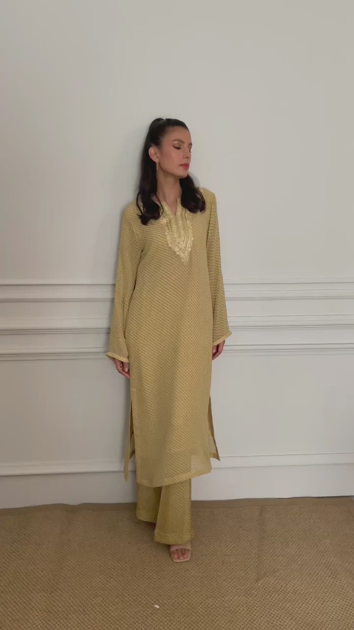MUSTARD PRINTED CO-ORD SET Video