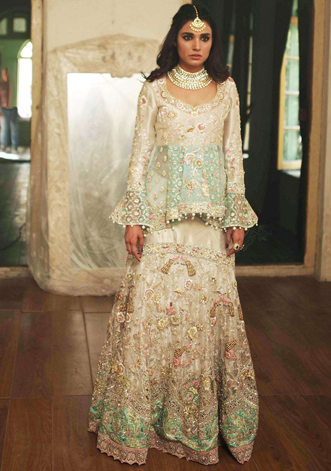 Ivory and dull gold bridal