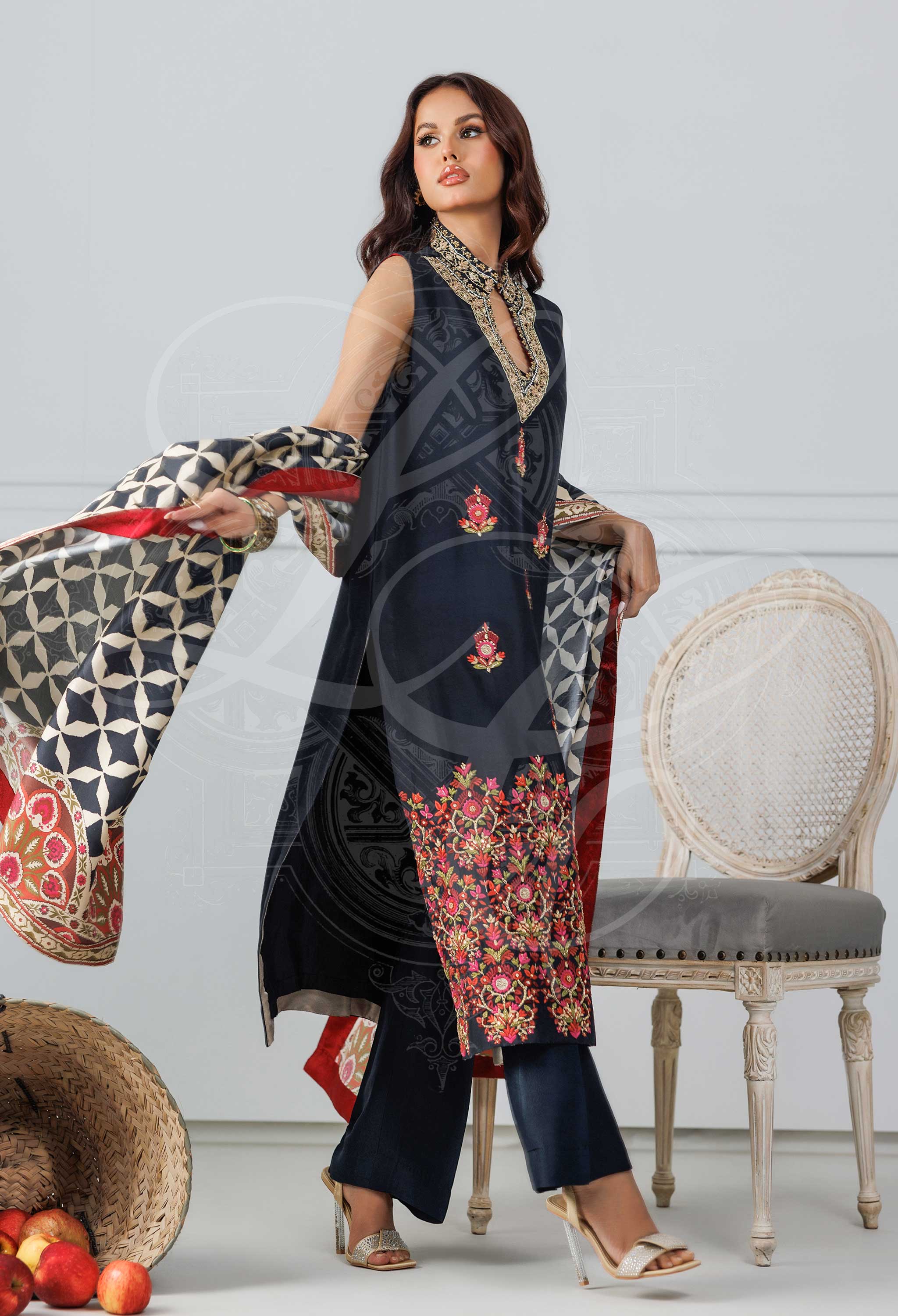 Black Ari Work Kameez With Pants