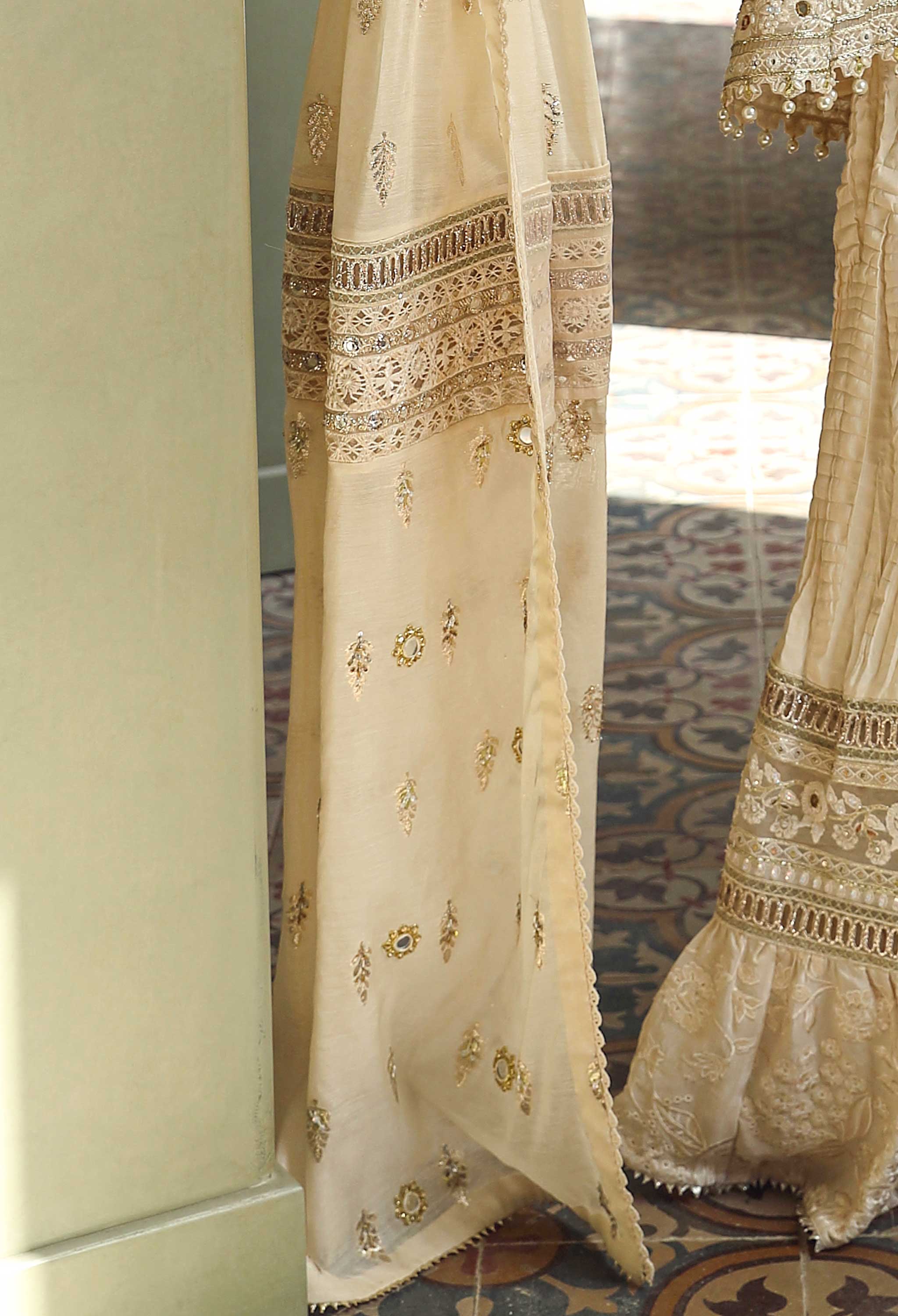 Beige Dupatta with Border and Butis