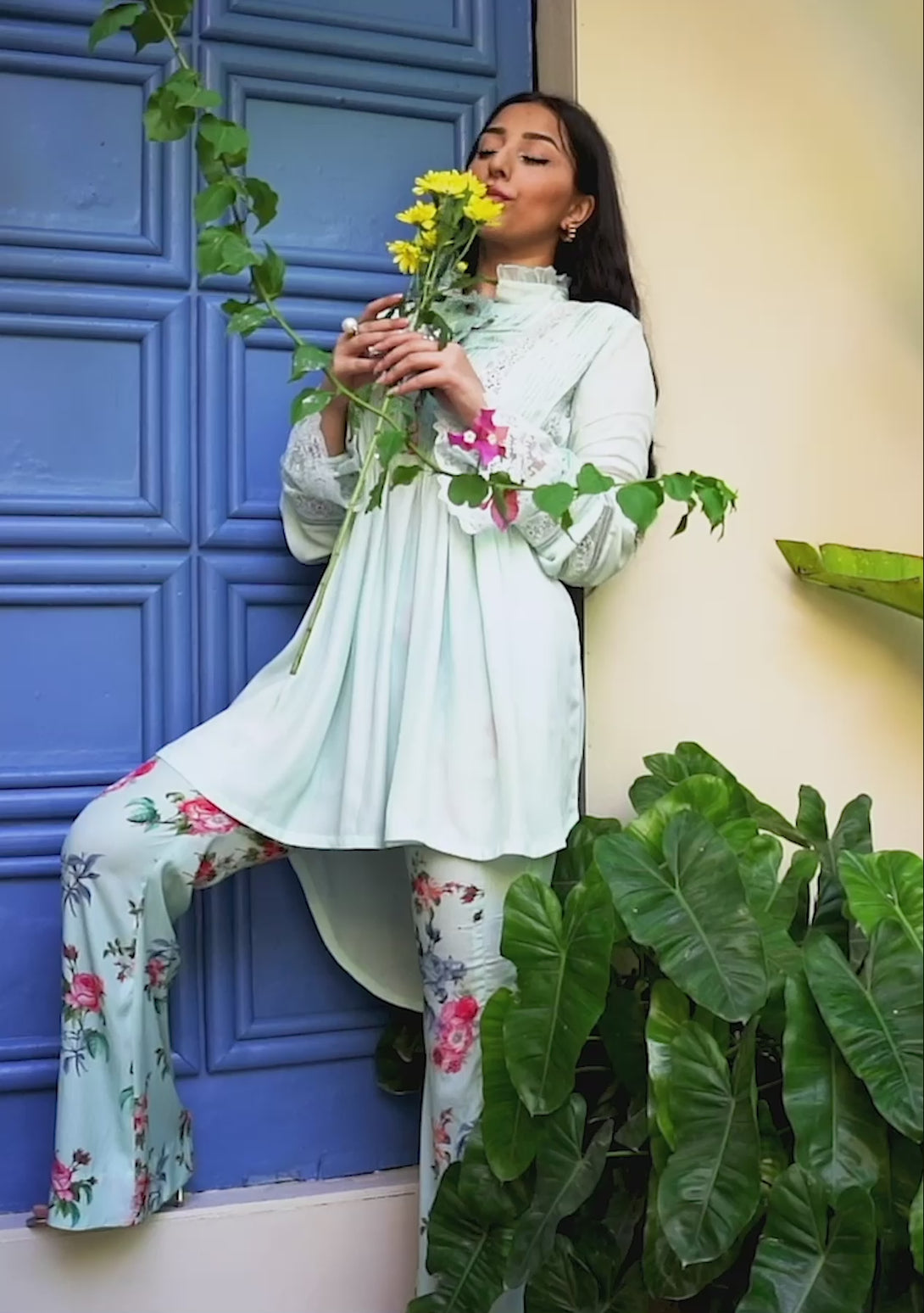 TIFFANY BLUE PEPLUM TOP WITH PRINTED PANTS